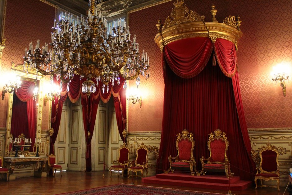 Дворец Наполеона в Фонтенбло