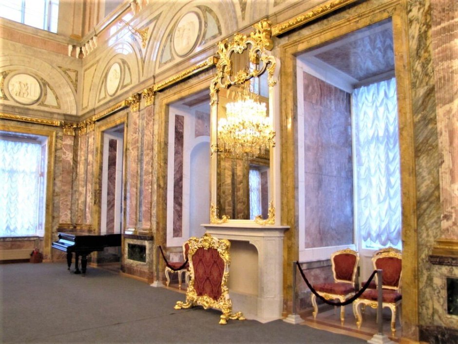 Мраморный дворец Санкт-Петербург экспозиция