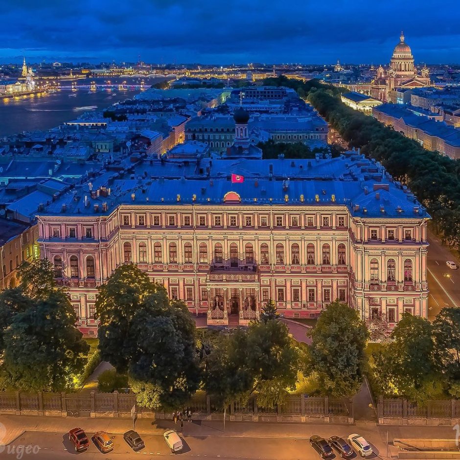 Николаевский дворец в Санкт-Петербурге парадная лестница