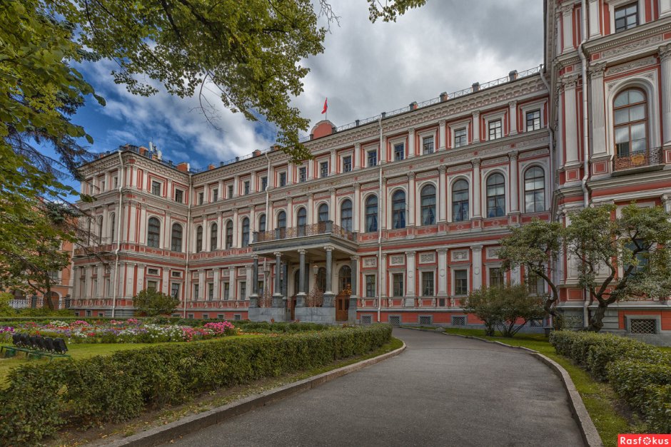 Николаевский дворец Великокняжеская гостиная