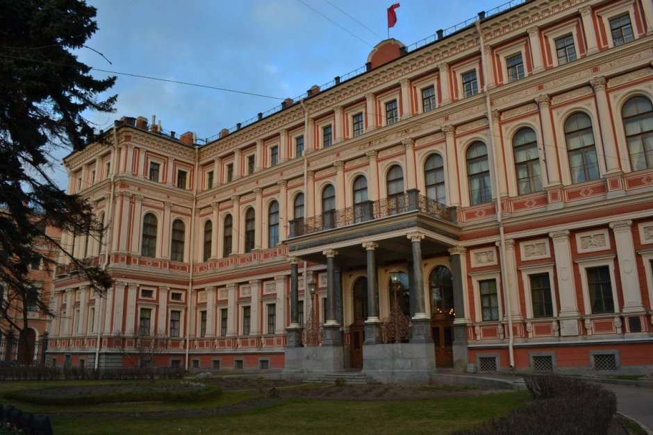 Николаевский дворец (дворец профсоюзов) — Санкт-Петербург