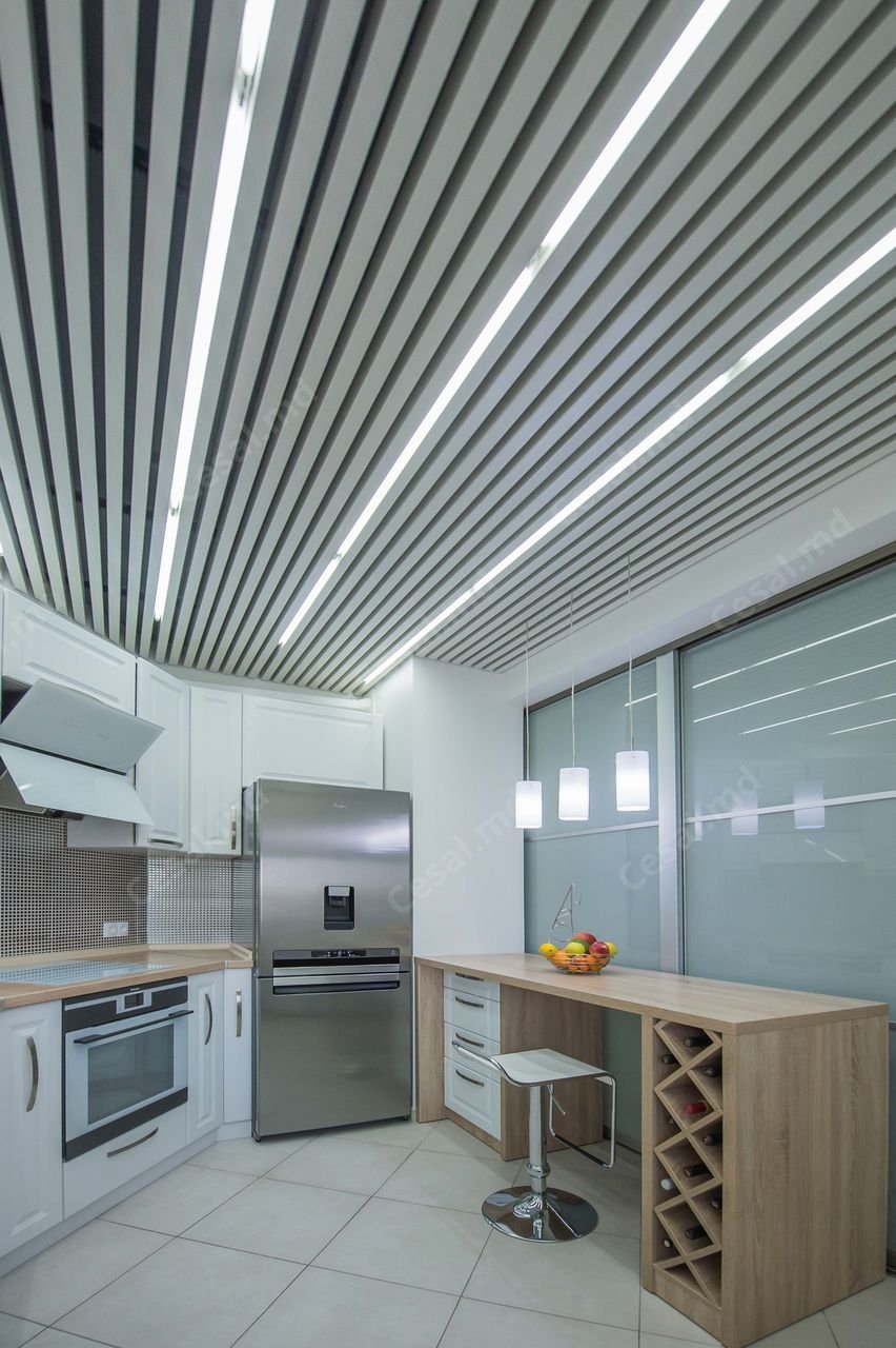 Потолки на кухне из пластиковых панелей фото и дизайн
