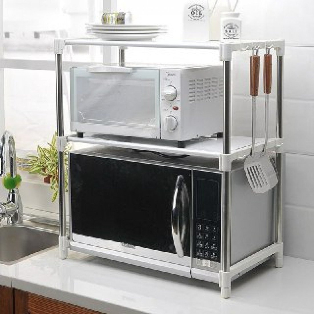 Этажерка для микроволновки на кухне (61 фото)