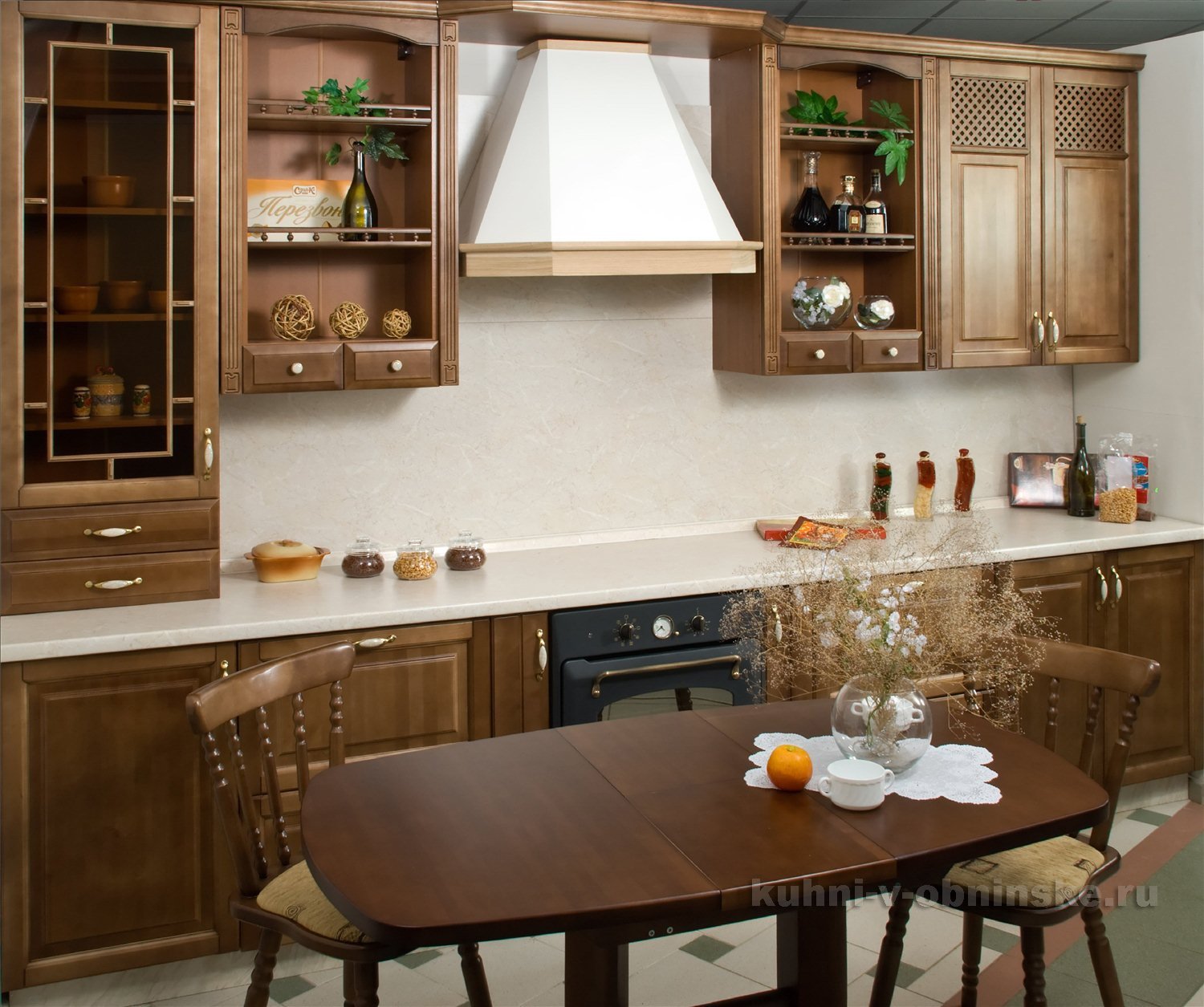 Кухонный гарнитур коричневый цвет