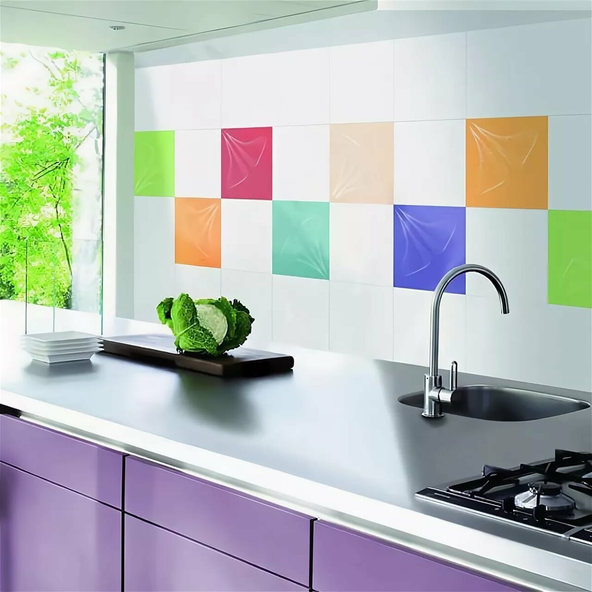 разноцветный фартук для кухни из плитки