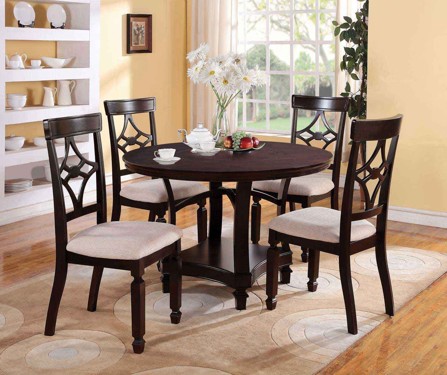 Кухонный стол стулья круглый. Стол Alto Cappuccino. Стол кухонный. Столы и стулья для кухни. Обеденный стол и стулья.