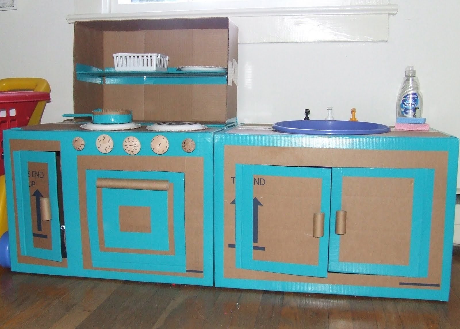 Духовой шкаф для кухни из картона