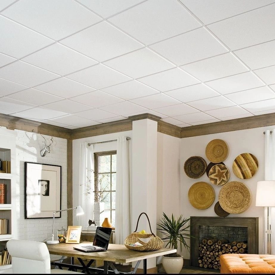 Белая вагонка на потолке