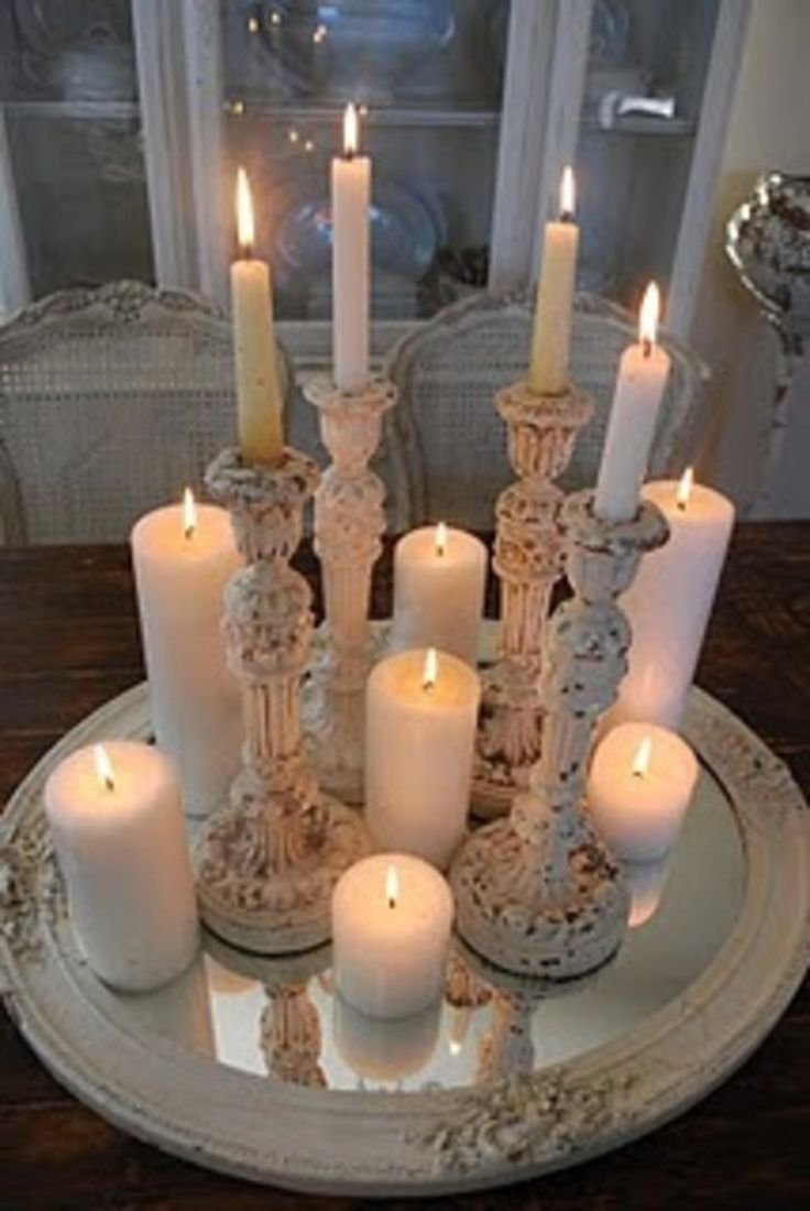 Украшение стола свечами