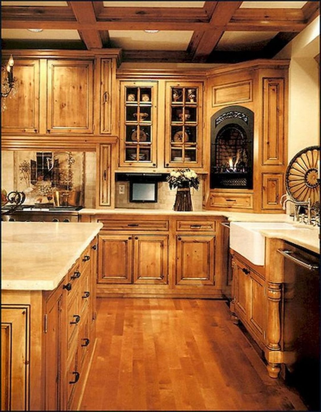Кухня деревянная ремонт