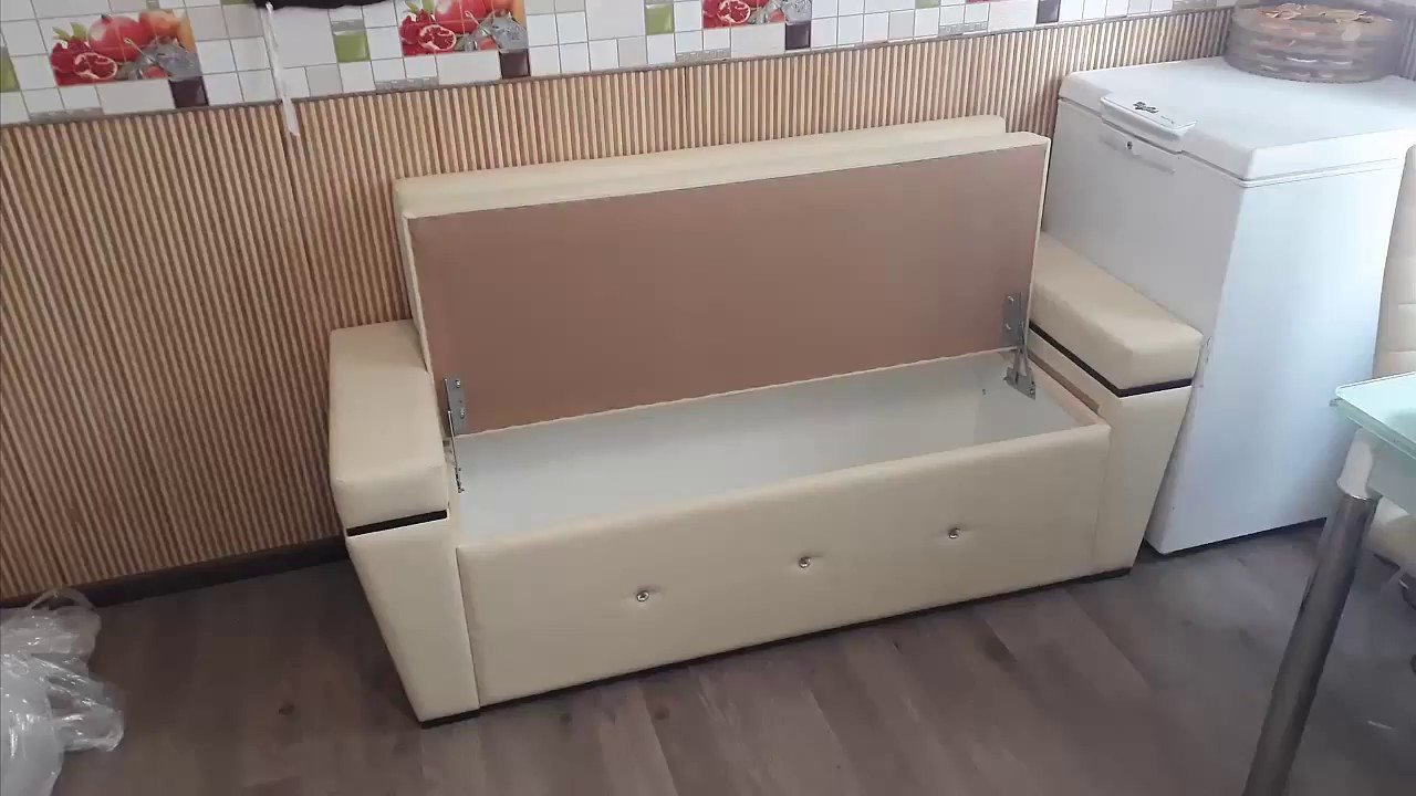 диван для кухни с выдвижными ящиками