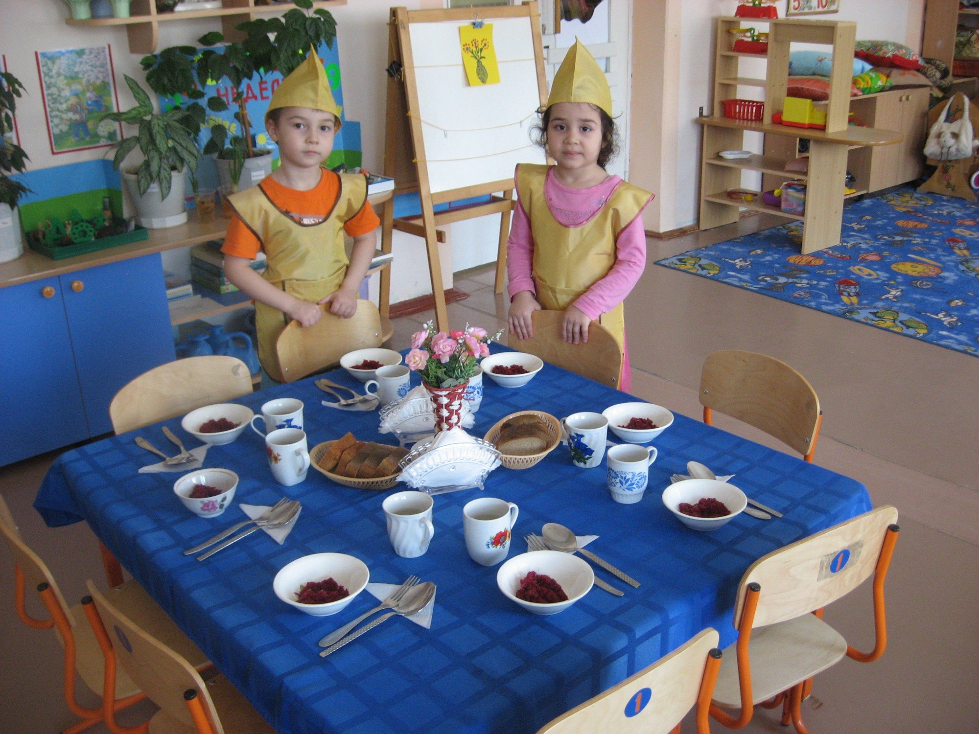 Сервировка стола в детском саду