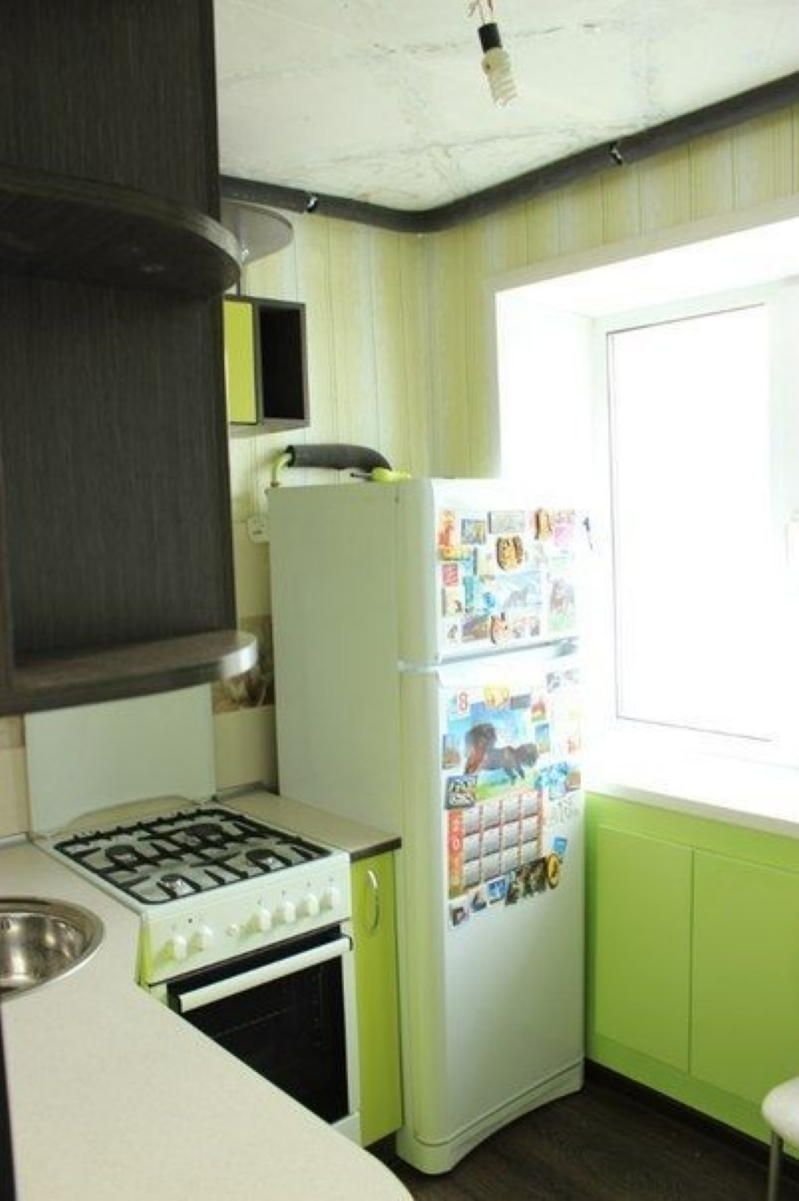 Малогабаритные кухни со стиральной машиной