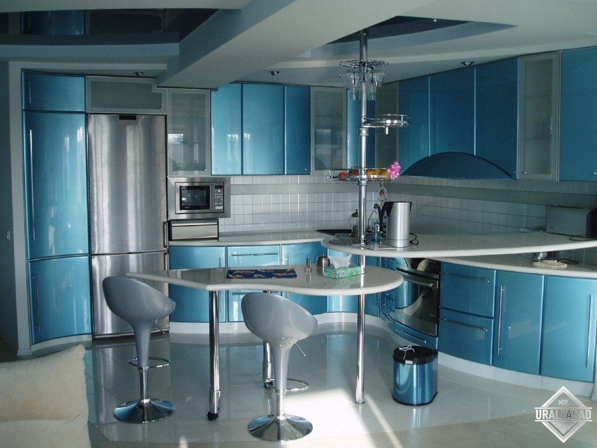 Кухня голубой металлик