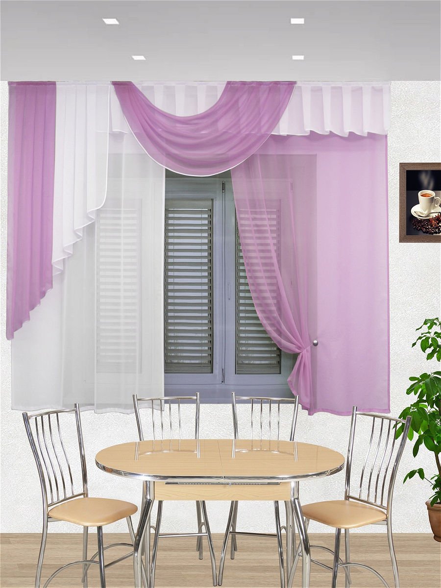 Фиолетовые шторы на кухне в интерьере