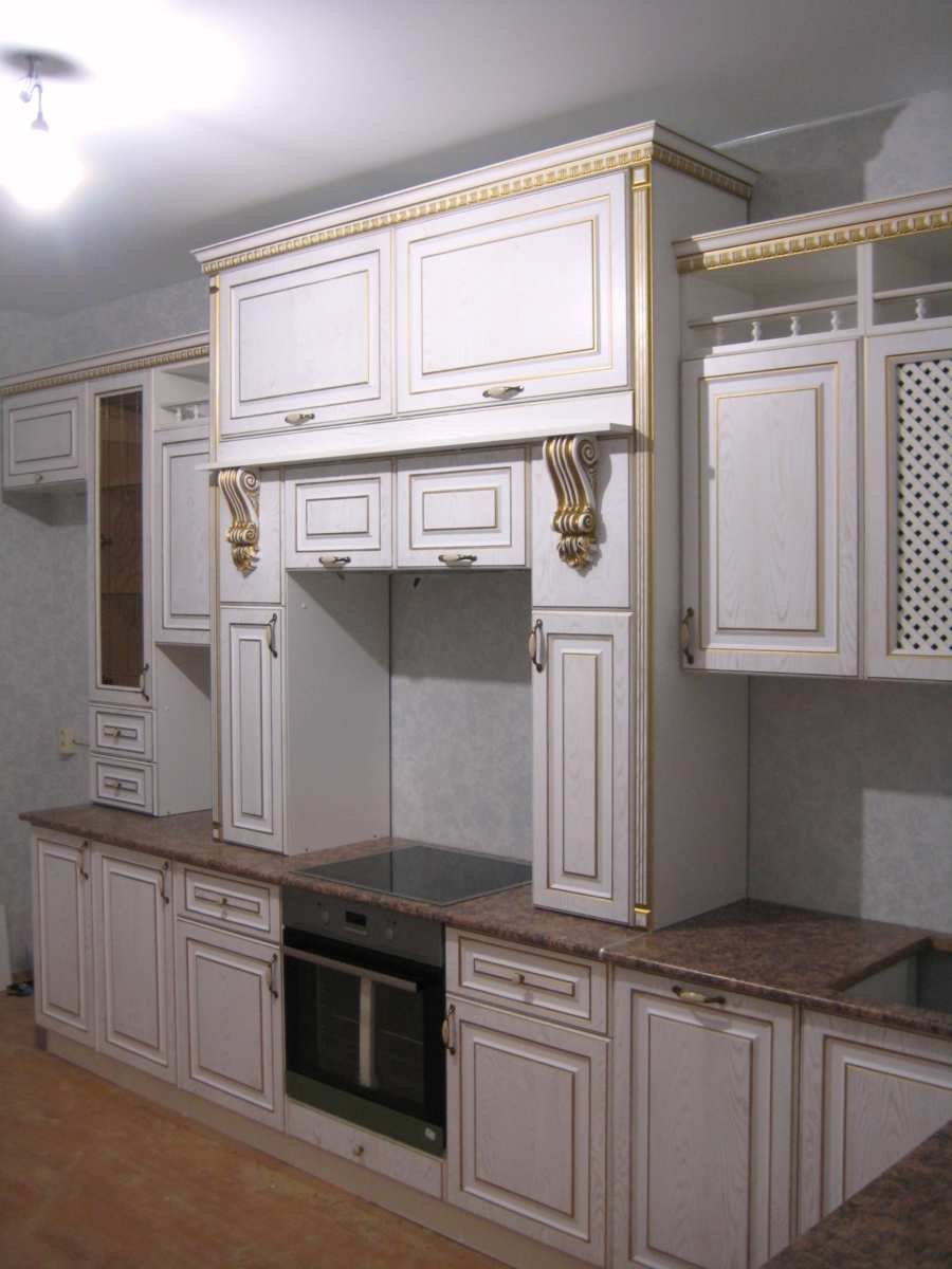 Кухня Инфинити патина белая