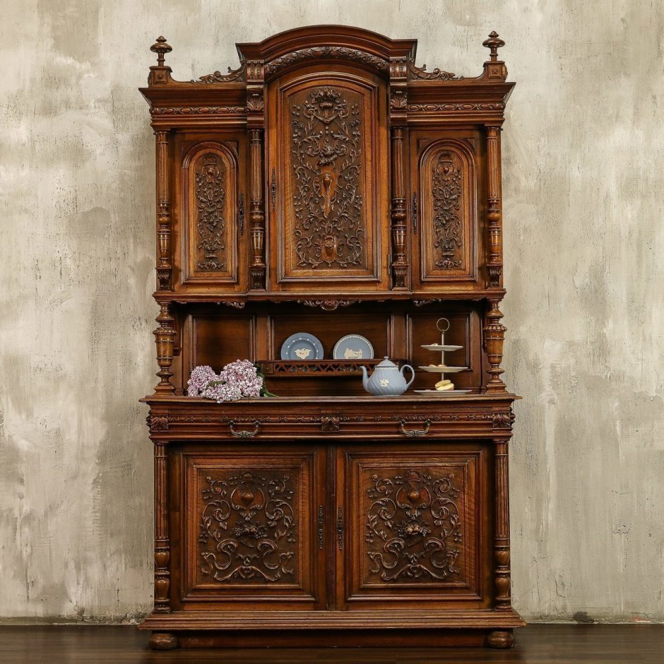 Столовые комнаты старые