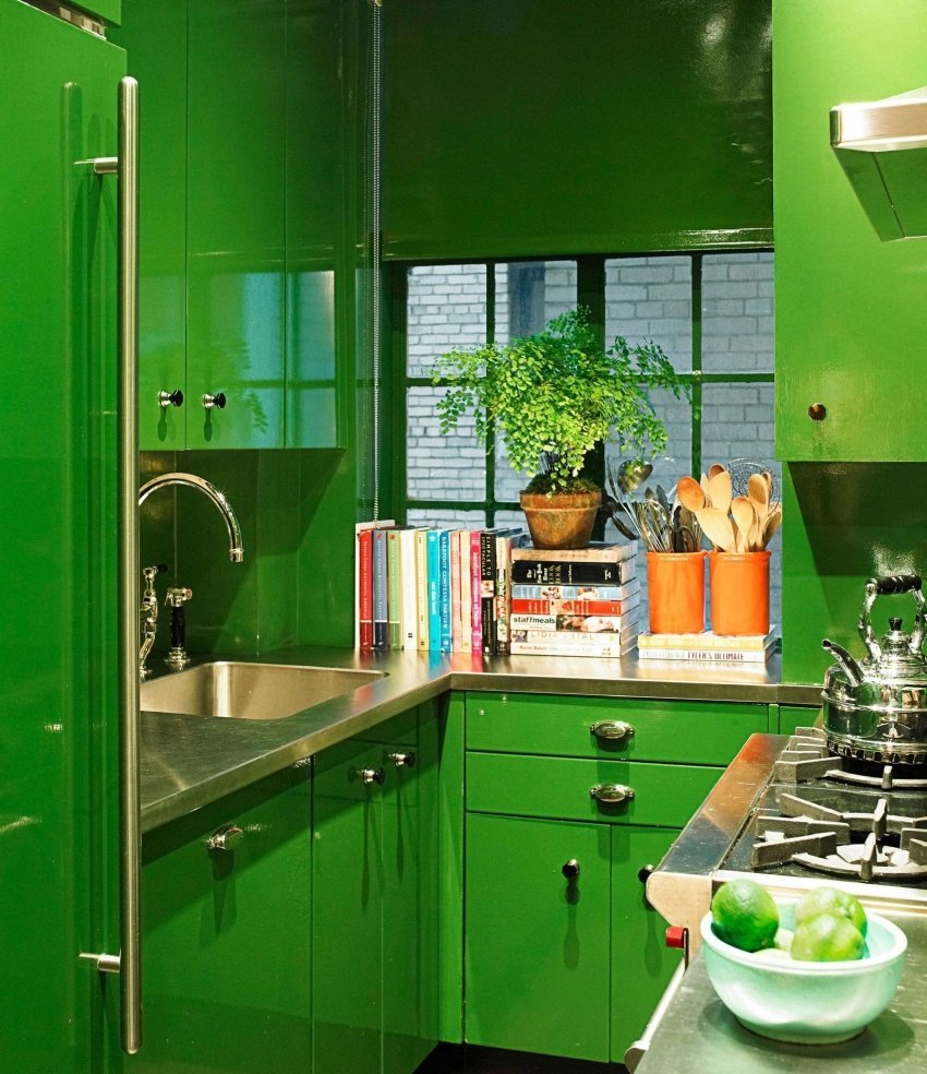 Красно зеленая кухня (57 фото)