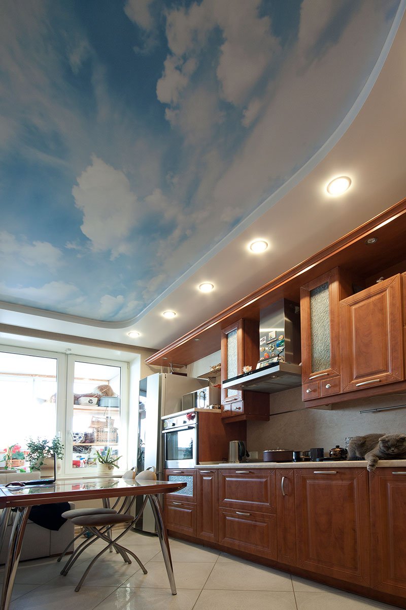 Освещение на кухне натяжной потолок (73 фото)