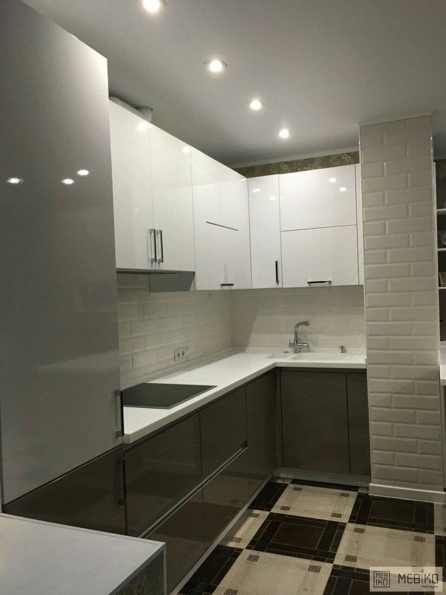 Дизайн кухни в п44 трешка