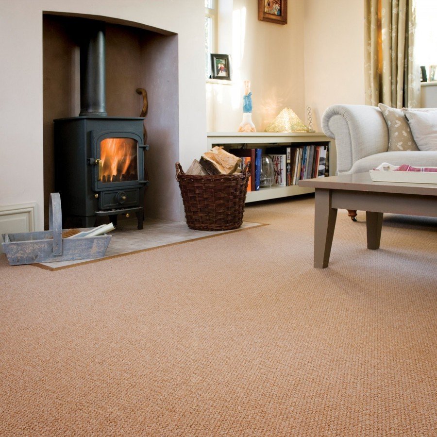 Braun-Beige Carpet in livingroom в хрущёвке
