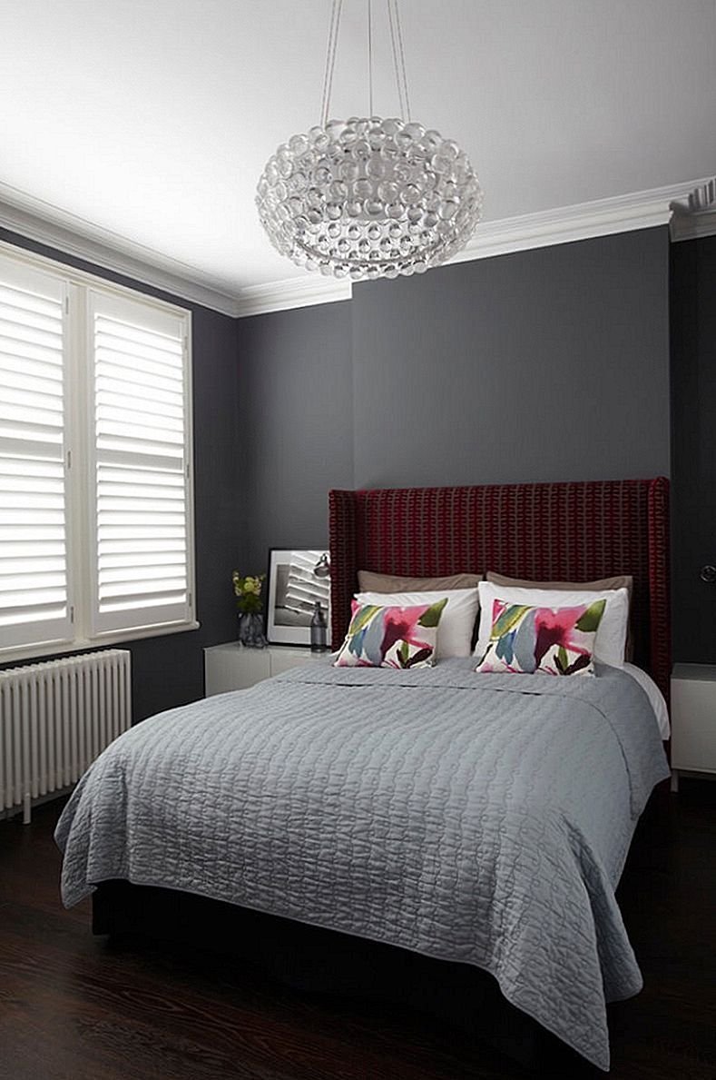 Светодиодные люстры в интерьере гостиной