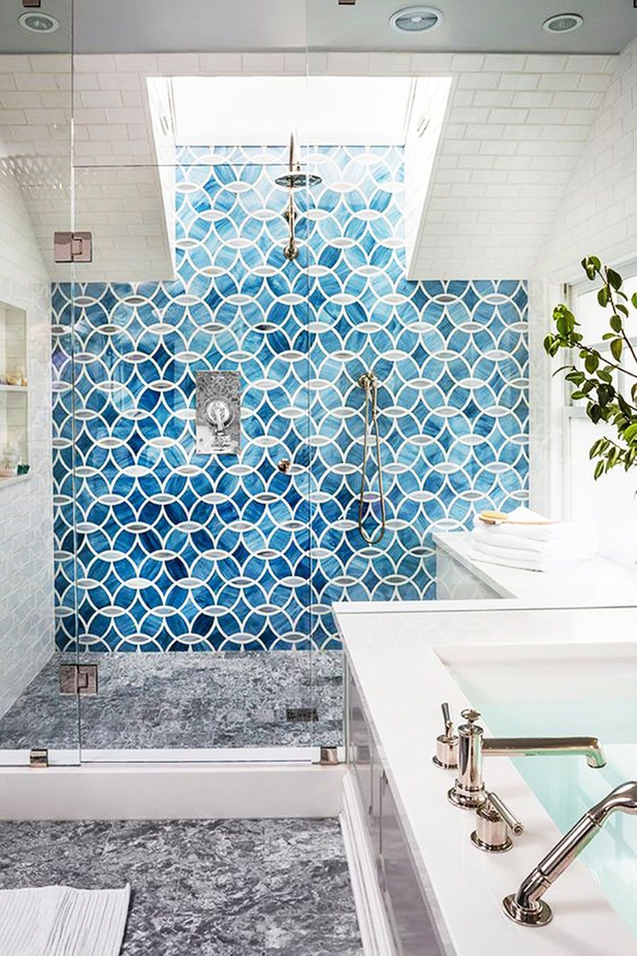 Ванная комната дизайн в обычной квартире мозаика