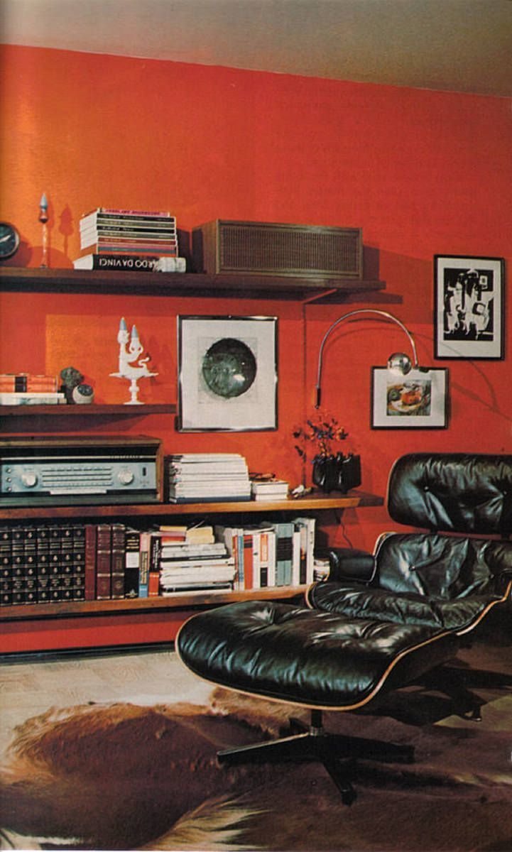 Mid-Century Modern: Furniture of the 1950s книга