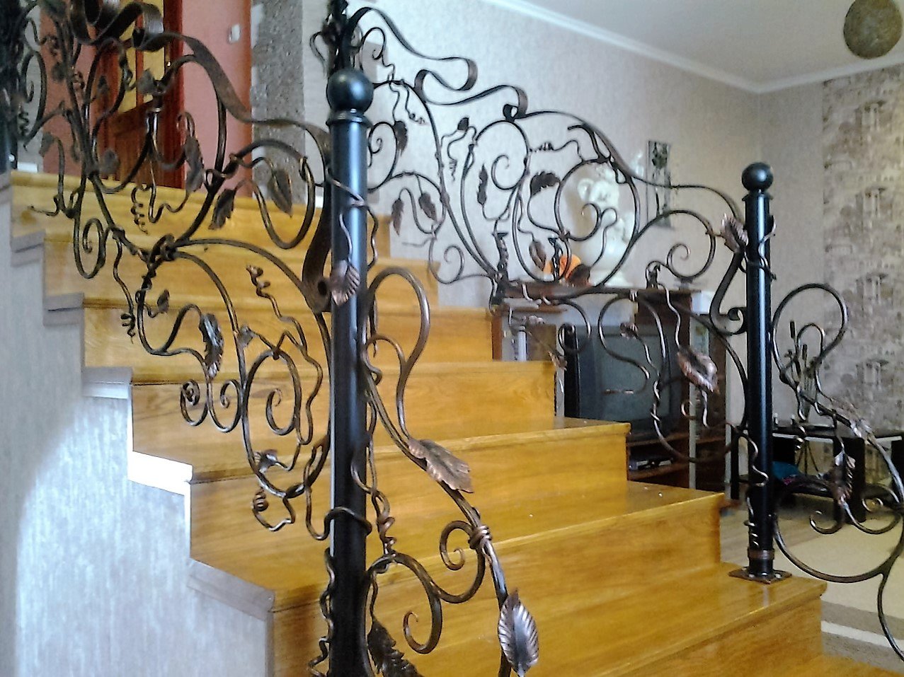 Перила для лестниц кованые фото в доме