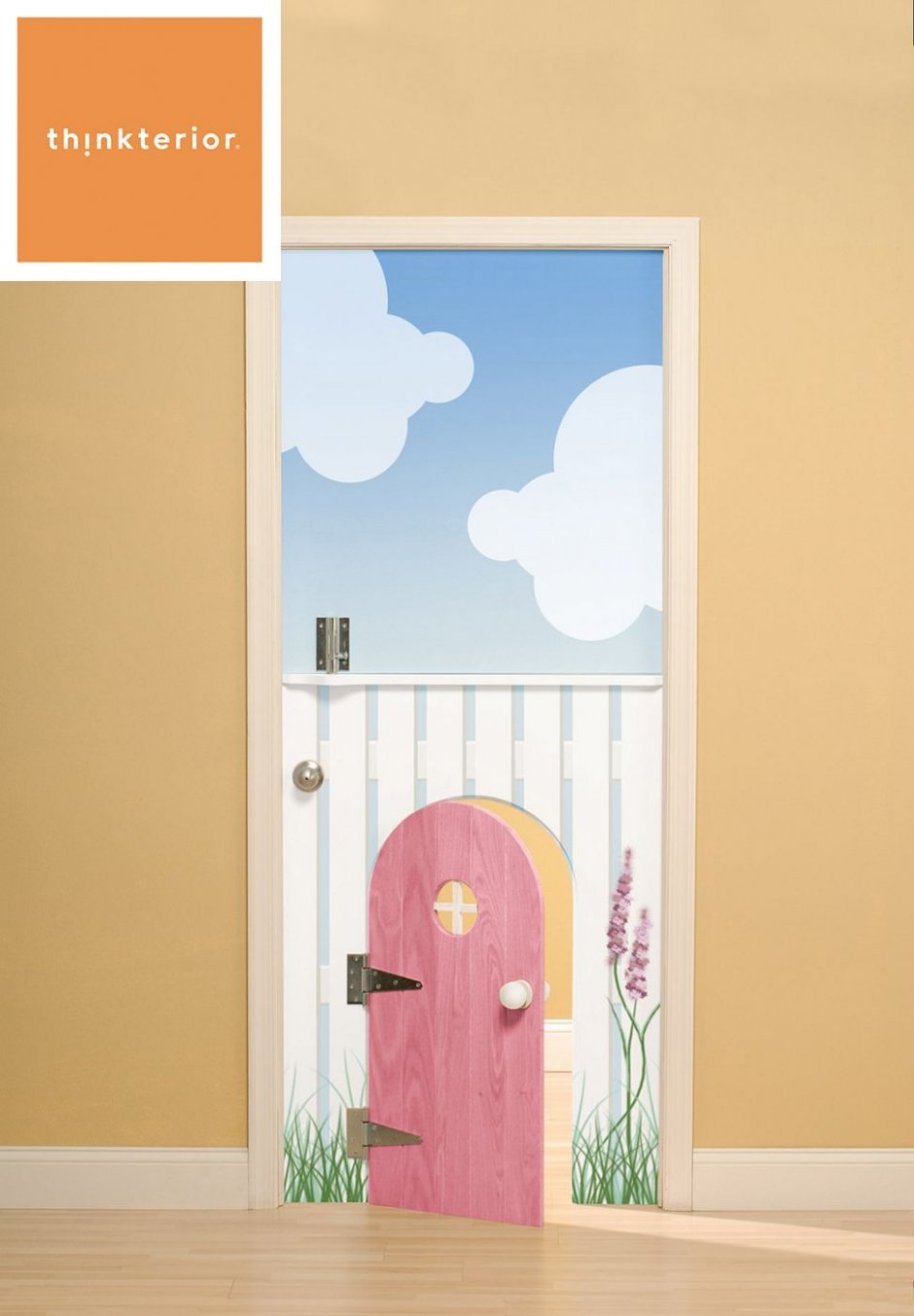 Дверь в детскую комнату
