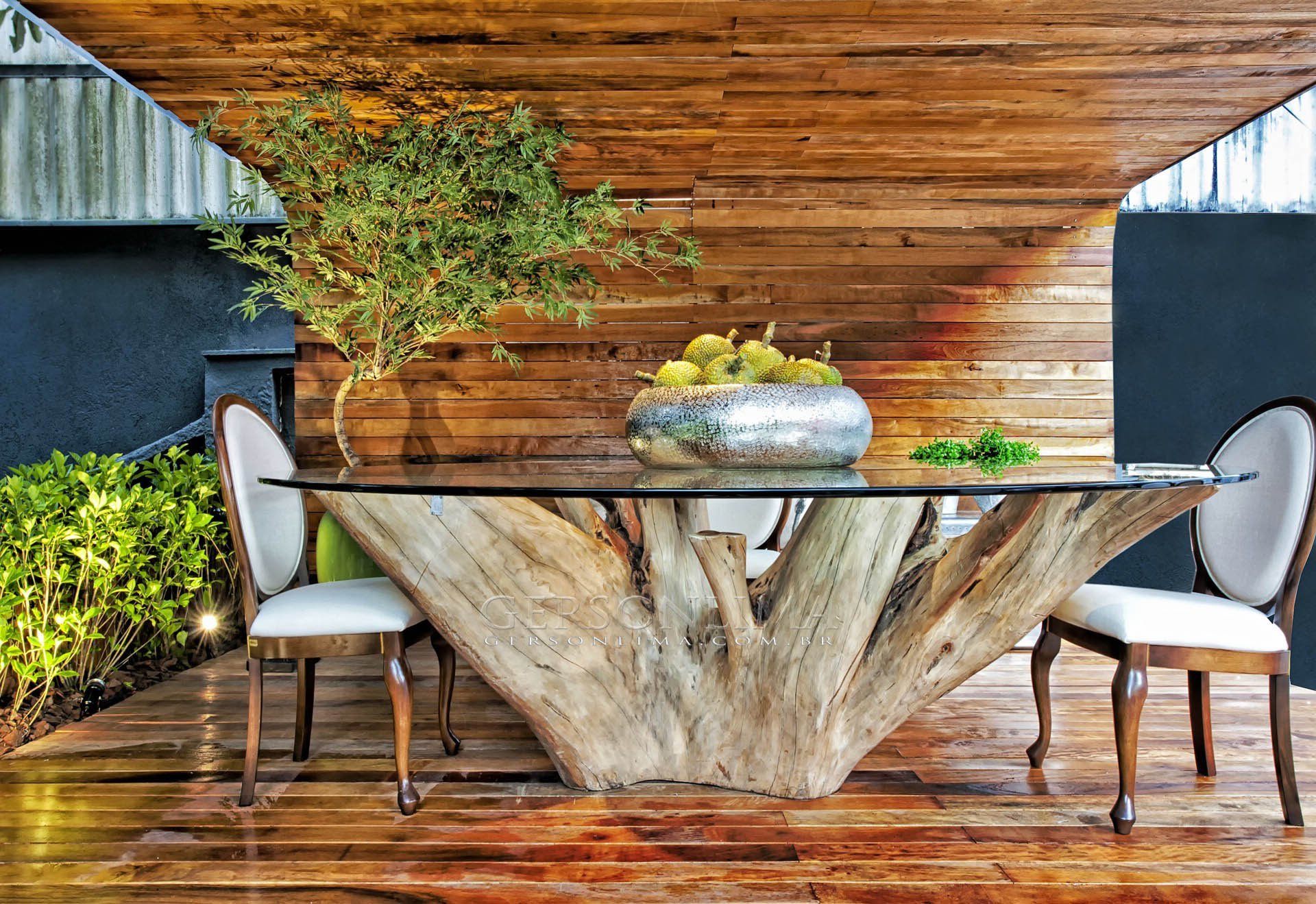 Эко мебель сайт. Стол обеденный экостиль. Журнальный стол экостиль. Красивый деревянный стол. Дизайнерские столы.