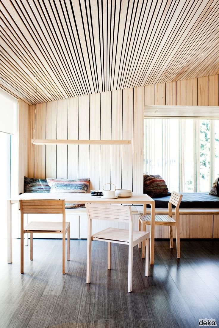 Потолок из белой вагонки