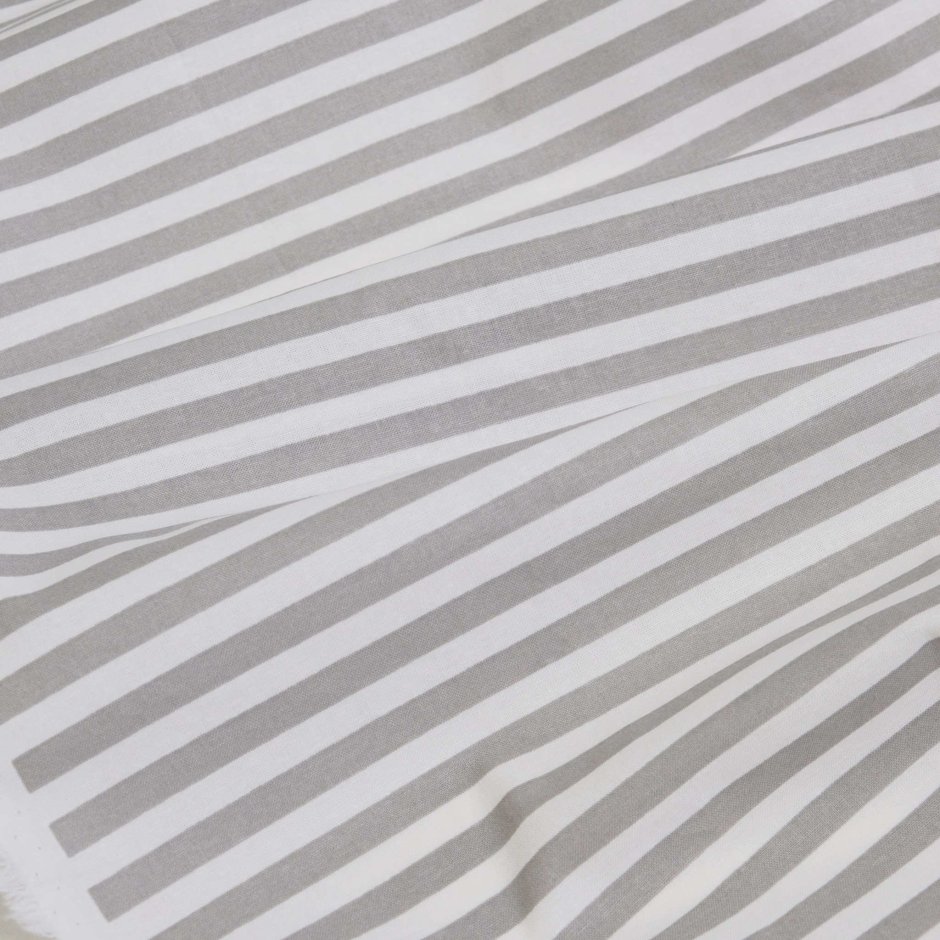 Горизонтальные полосы в интерьере