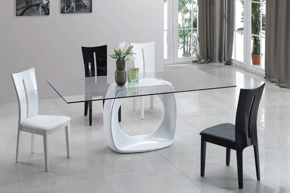 Стеклянный стол и стулья для кухни (66 фото)