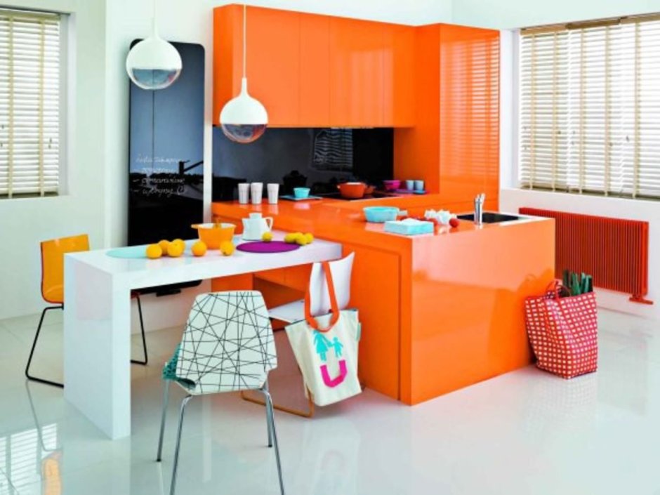 Кухня оранжевый теплый цвета
