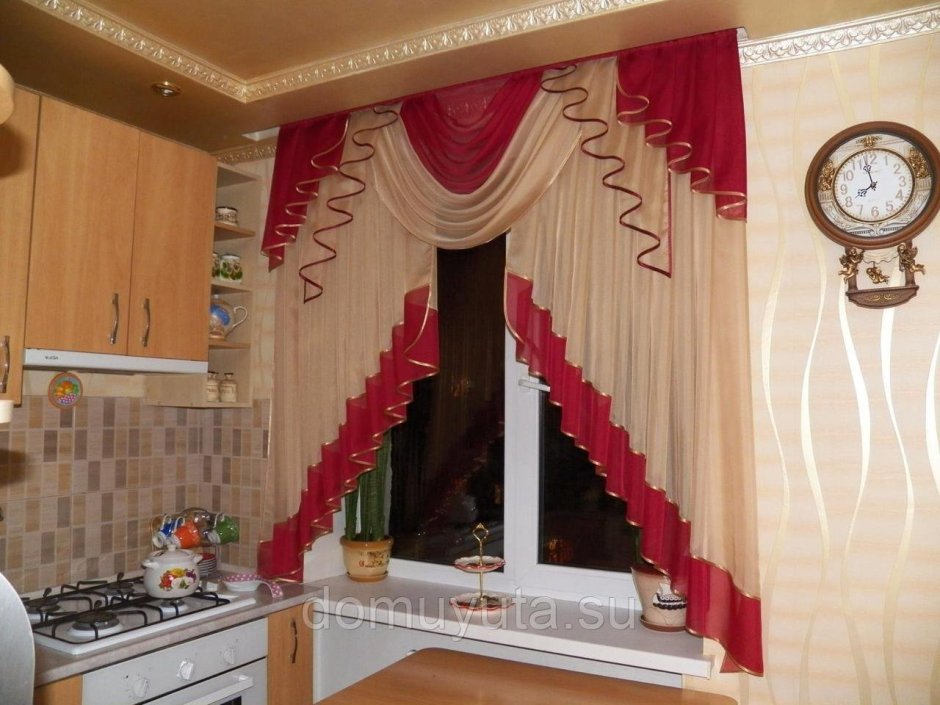 Старые занавески кухня