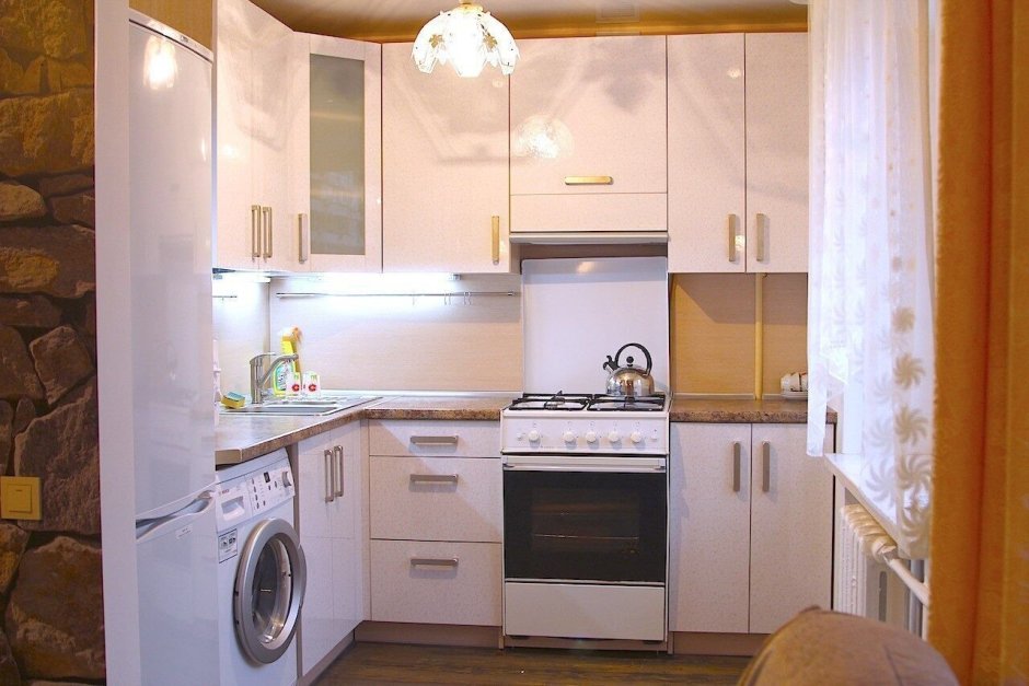 Планировка на маленькой кухне с холодильником и стиральной машиной