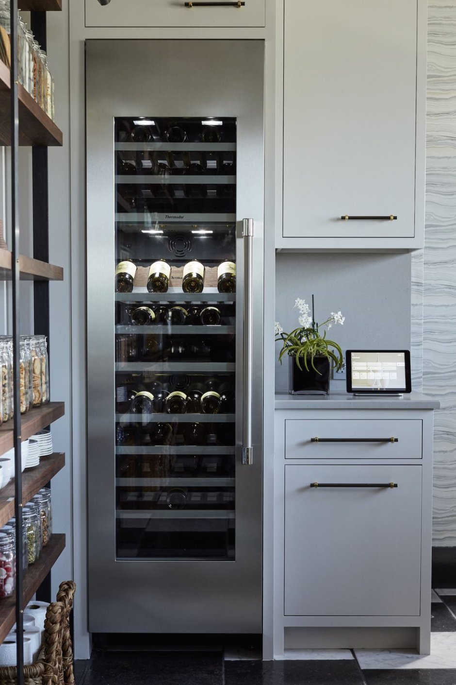 Дизайн винных шкафов своими руками