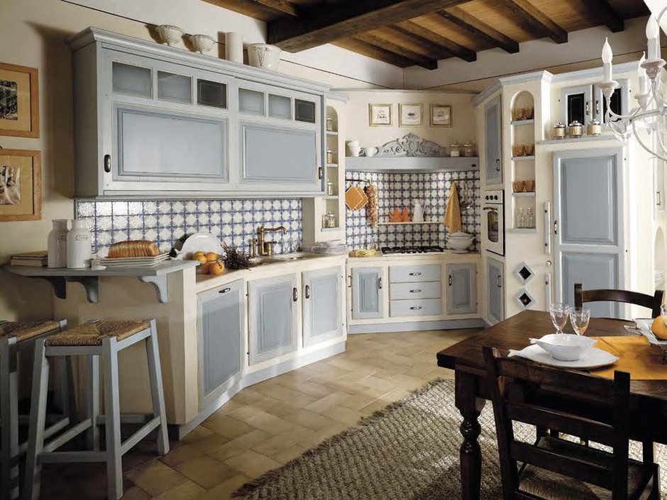 Фрески в интерьере кухни в стиле Прованс