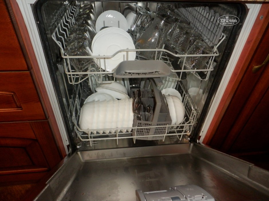 Как открыть посудомоечную машину