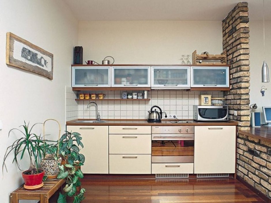 Маленькая кухня без навесных шкафов (67 фото)