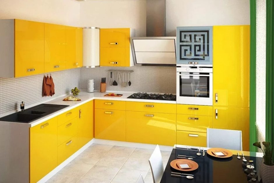 Желтый фартук на кухне