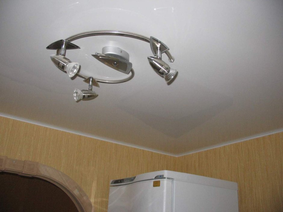 Люстры на кухню под потолок для натяжных на кухню