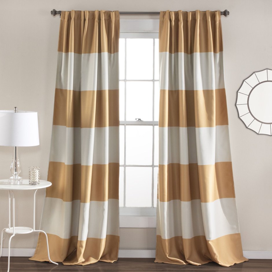 Curtains with Striped in livingroom в панельном доме