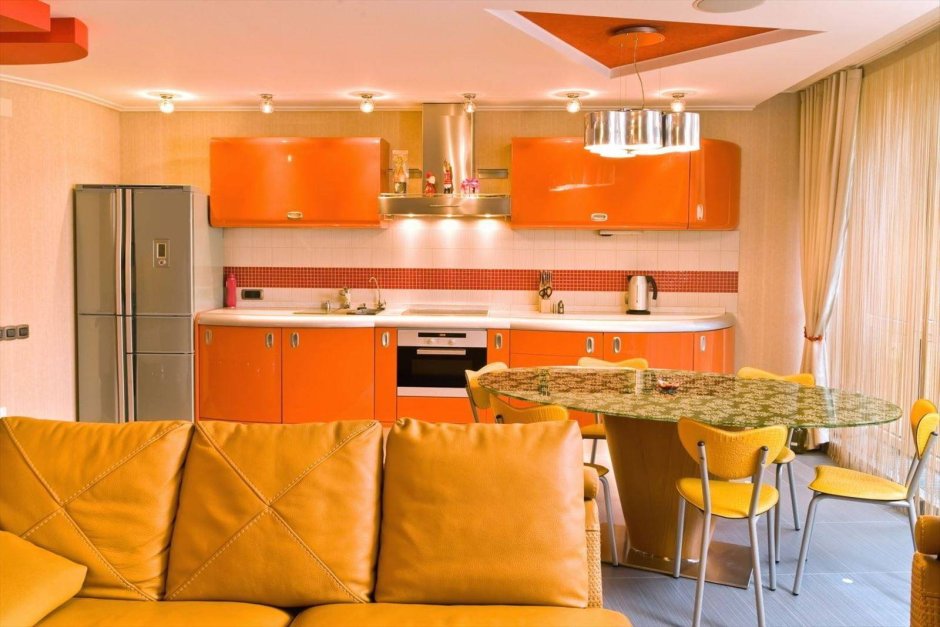 Оранжевые шторы на кухню