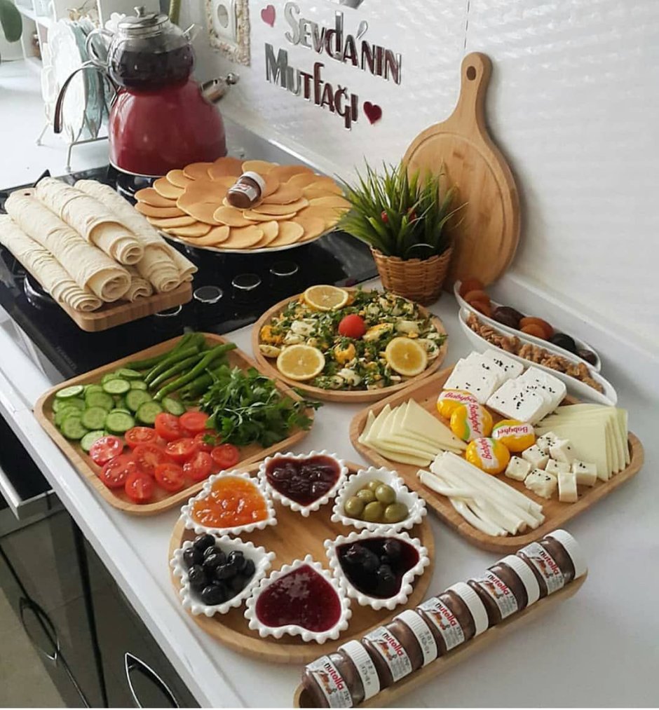 Сервировка турецкого завтрака