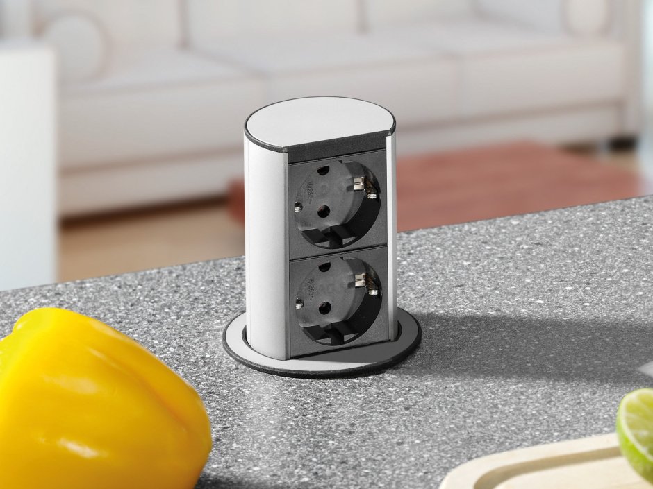 Встраиваемая розетка Evoline FLIPTOP Push m 159370002700