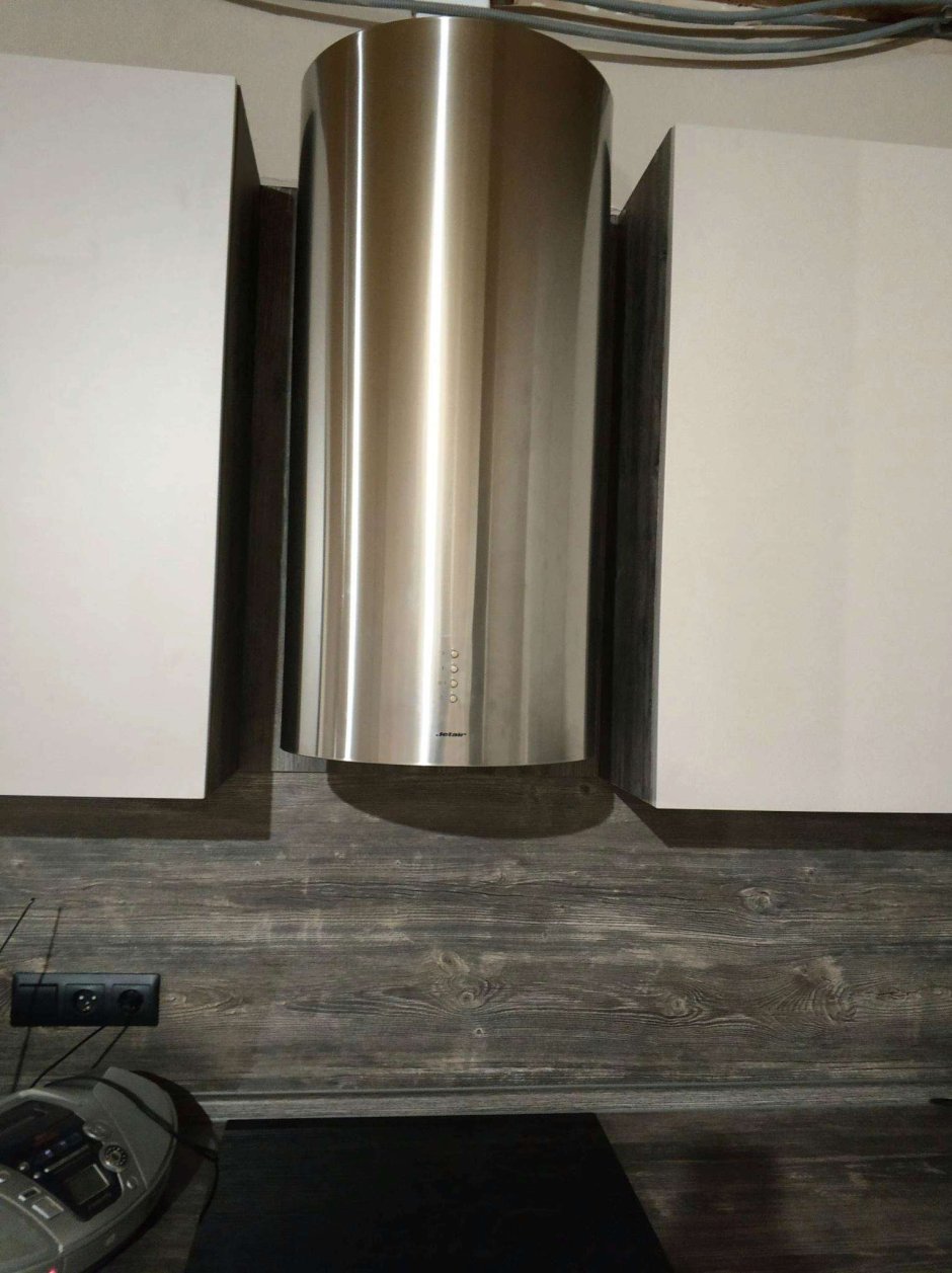 Вытяжка Konigin Equilibrium w Black Glass