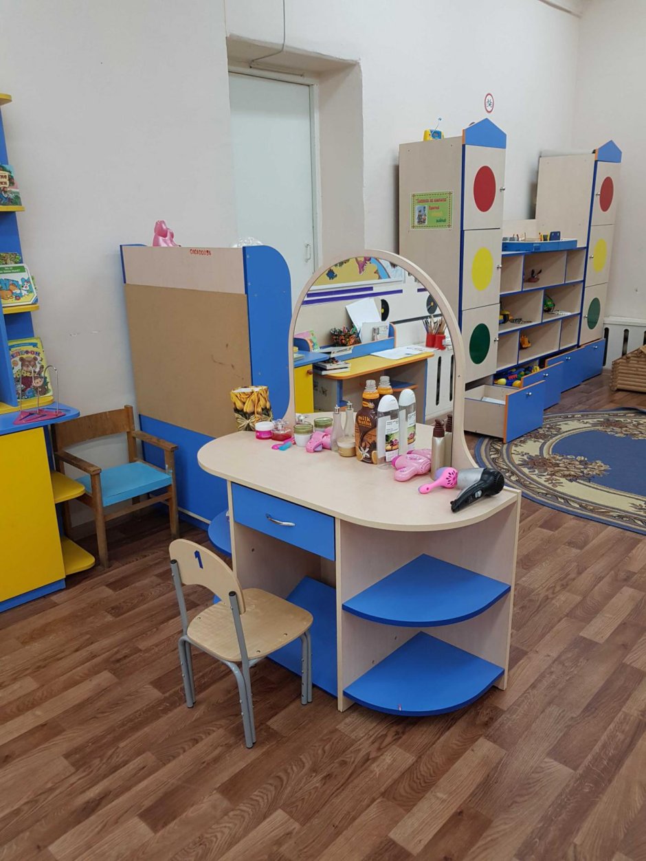 Стол раздаточный для детского сада