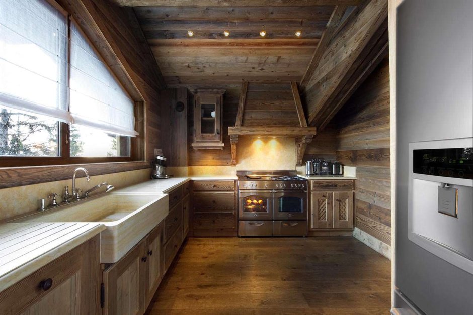 Кухни гостиные в деревянном доме